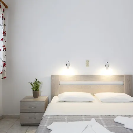 Holidays In Paros Apartment