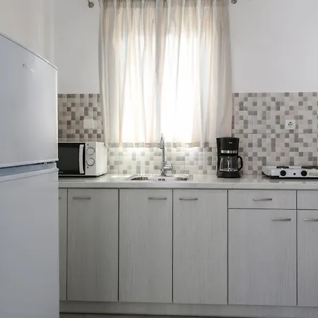 Holidays In Paros Apartment *