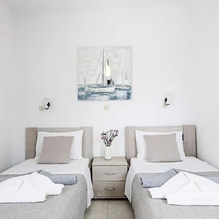 Apartment Holidays In Paros *