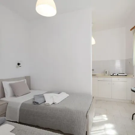 Holidays In Paros Apartment *