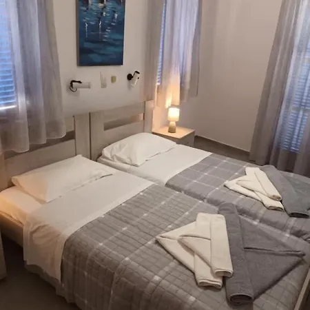 Holidays In Paros * Aliki (Paros)