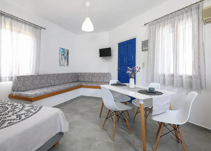 Apartman Holidays In Paros Alikí