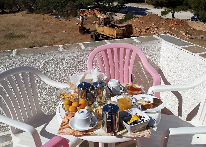 Holidays In Paros Alikí