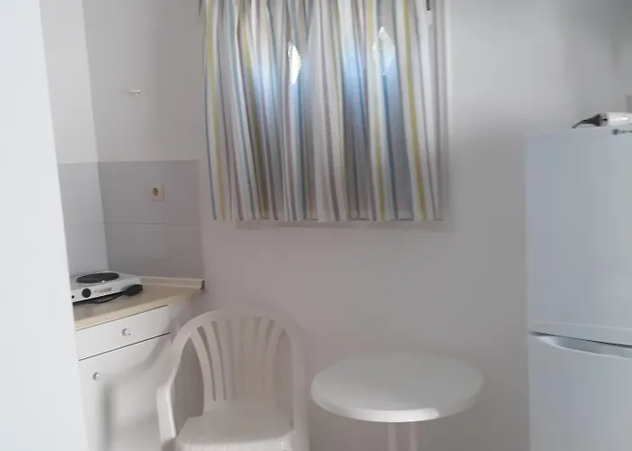 Holidays In Paros Alikí