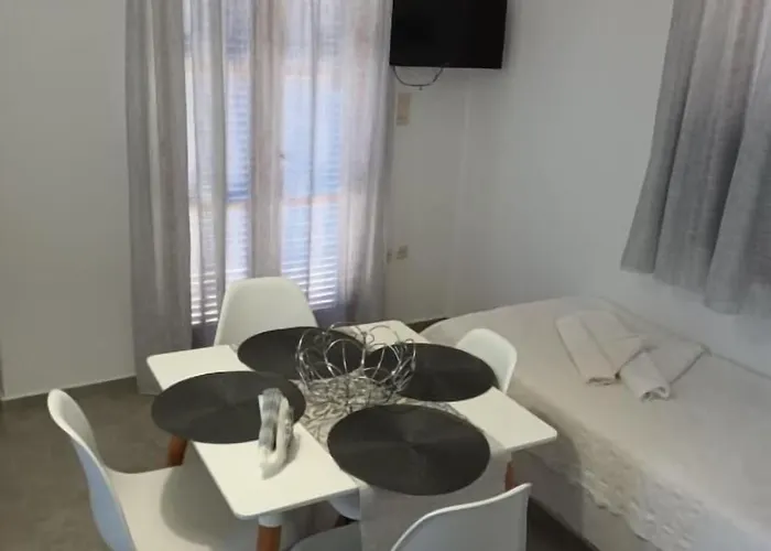 Holidays In Paros Apartman *