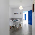 Holidays In Paros Appartement Alikí