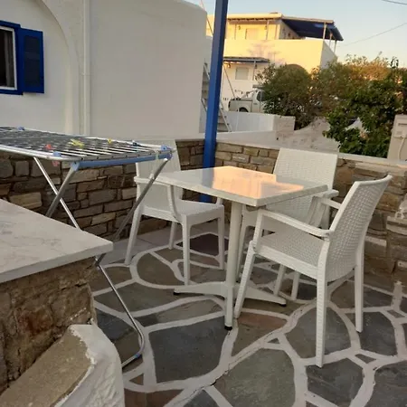 Holidays In Paros Alikí