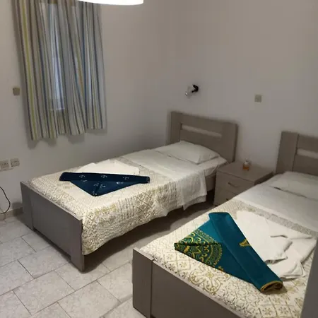 Holidays In Paros Αλυκή