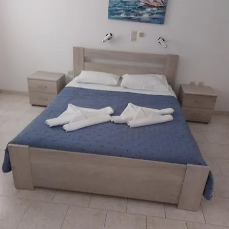 Holidays In Paros Apartment *
