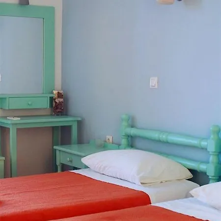 Holidays In Paros * Aliki (Paros)