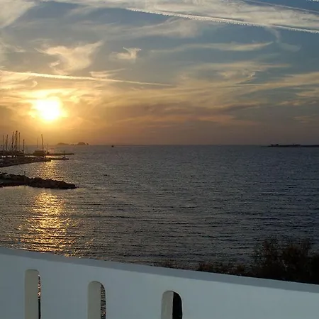 Holidays In Paros Apartment *