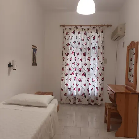 Holidays In Paros * Aliki (Paros)