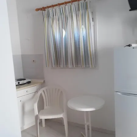 Holidays In Paros Alikí