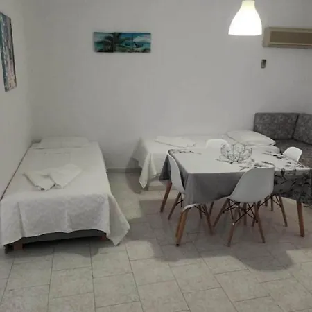 Holidays In Paros Alikí