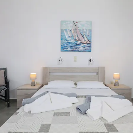 Holidays In Paros Alikí