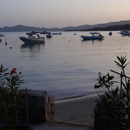 Holidays In Paros Apartment *