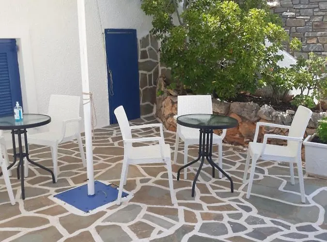 Holidays In Paros Apartament Alikí