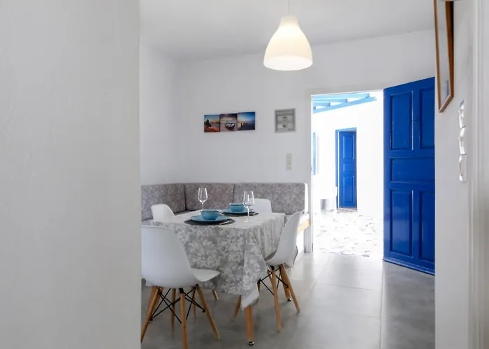 Holidays In Paros Apartament Alikí