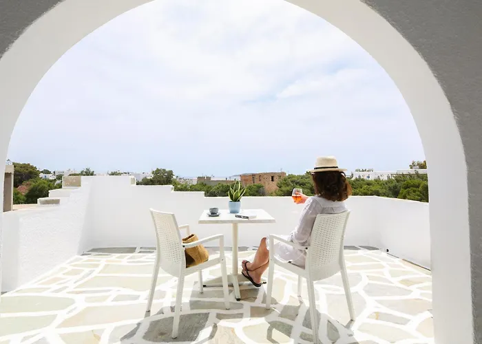 Holidays In Paros Apartament Alikí