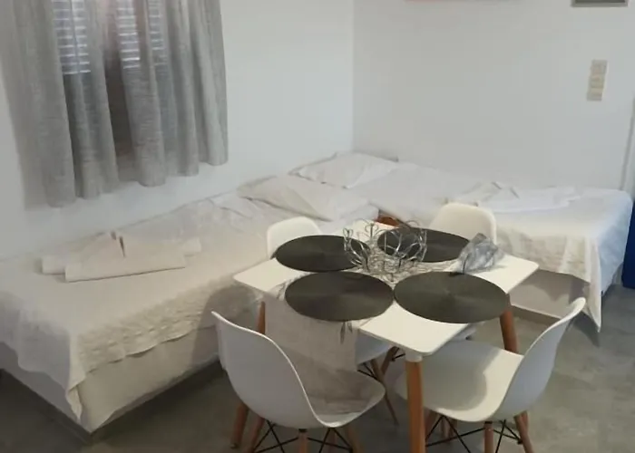 Holidays In Paros Apartament Alikí